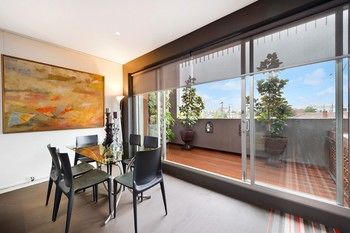 Melbourne Funky 1 Bed Modern Apartment 6 Madk - Lightning Ridge Tourism 4