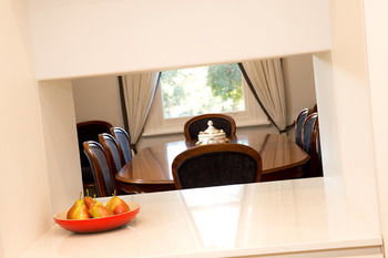 The Residences Centennial Park - Lightning Ridge Tourism 20