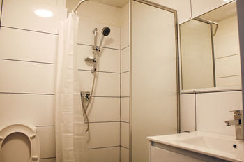 Coogee Prime Lodge - Lightning Ridge Tourism 0