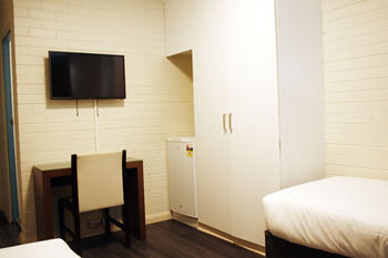 Coogee Prime Lodge - Lightning Ridge Tourism 6
