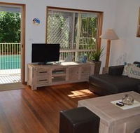 Palms Coolum Beach - Lightning Ridge Tourism