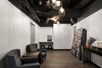 The Pod Sydney - Lightning Ridge Tourism 22