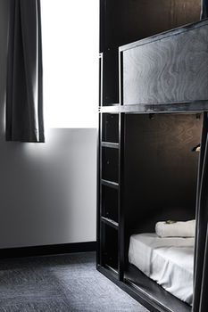 The Pod Sydney - Lightning Ridge Tourism 35