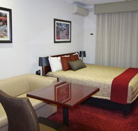 BEST WESTERN Ensenada Motor Inn - Lightning Ridge Tourism