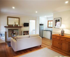 Tahara Cottage - Lightning Ridge Tourism 0