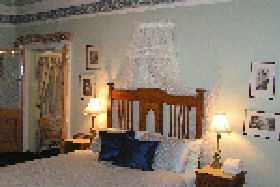 Undine Colonial Accommodation - Lightning Ridge Tourism 0