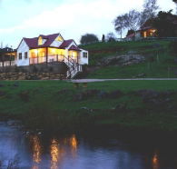 Crabtree River Cottages - Lightning Ridge Tourism