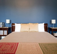 Clydesdale Manor - Lightning Ridge Tourism