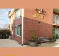 Domain View Holiday Flats - Lightning Ridge Tourism