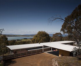 Ridgeline Pottery (Accommodation) - Lightning Ridge Tourism 2
