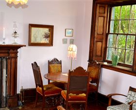 Amelia Cottage - Lightning Ridge Tourism 3