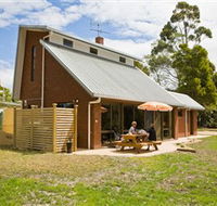 Bay Retreat Port Arthur - Lightning Ridge Tourism