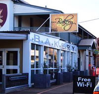Campbell Town Hotel - Lightning Ridge Tourism