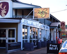 Campbell Town Hotel - Lightning Ridge Tourism 0