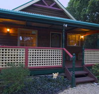 Trawool Cottages  Farmstay - Lightning Ridge Tourism