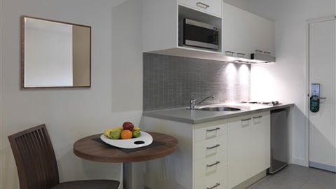 Quest Albury Serviced Apartments - Lightning Ridge Tourism 3