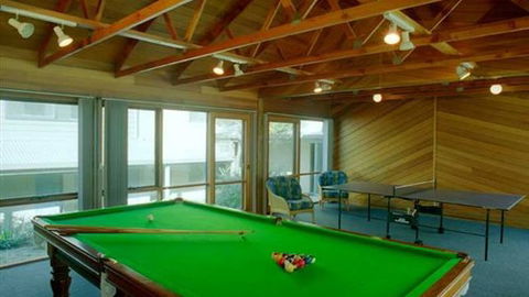 A Great Ocean Road Resort Whitecrest - Lightning Ridge Tourism 4