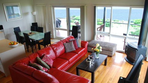 A Great Ocean Road Resort Whitecrest - Lightning Ridge Tourism 5