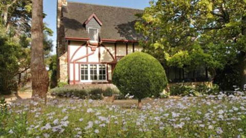 Briarswood Cottage Bed And Breakfast - Lightning Ridge Tourism 0