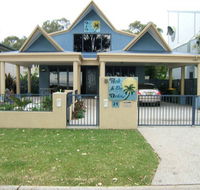 Bali on Bribie - Lightning Ridge Tourism