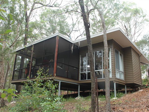 Mt Cotton Eco Cabins - Lightning Ridge Tourism 0