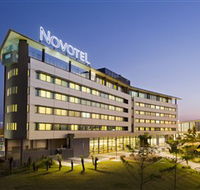 Novotel Brisbane Airport - Lightning Ridge Tourism