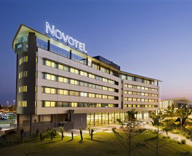 Novotel Brisbane Airport - Lightning Ridge Tourism 0