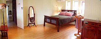 First Avenue Bed & Breakfast - Lightning Ridge Tourism 0