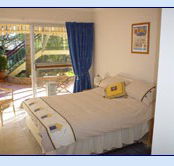 Rose Bay Getaway - Lightning Ridge Tourism