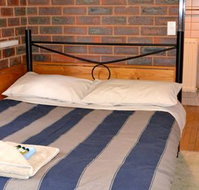 Koki Alpine Resort  Hire - Lightning Ridge Tourism