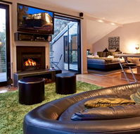 Kudos Villas - Lightning Ridge Tourism