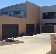 Villa Tarni 17 - Lightning Ridge Tourism