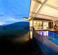 Feathertop Chateau - Lightning Ridge Tourism