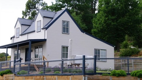 BlueMill Bright - Lightning Ridge Tourism 1