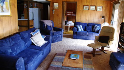 BlueMill Bright - Lightning Ridge Tourism 7