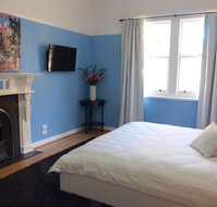 Bespoke Holiday House - Lightning Ridge Tourism