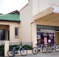 The Glen Bakery - Lightning Ridge Tourism