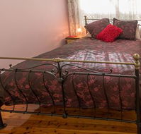 Muscat House - Lightning Ridge Tourism