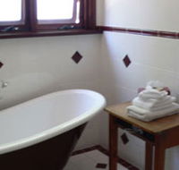 Acorn Cottage - Lightning Ridge Tourism
