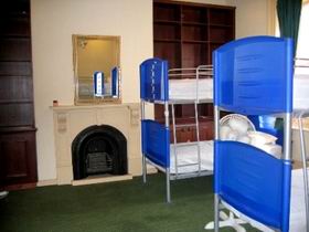 Adelaide's Shakespeare Backpackers International Hostel - Lightning Ridge Tourism 1