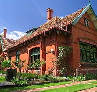 Buxton Manor - George Lowe Esquire Apartment - Lightning Ridge Tourism