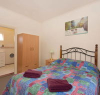 Hello Adelaide Motel  Apartments - Lightning Ridge Tourism