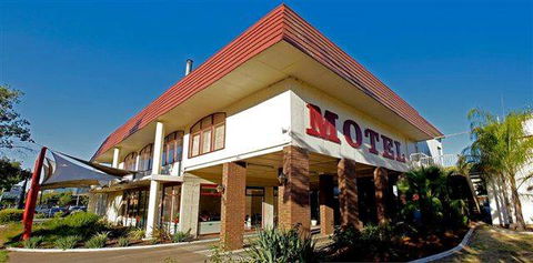 Albury Hume Inn Motel - Lightning Ridge Tourism 0