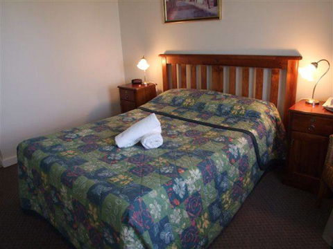 Albury Hume Inn Motel - Lightning Ridge Tourism 3