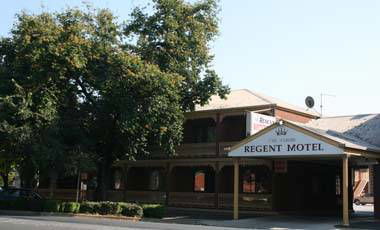 The Albury Regent Motel - Lightning Ridge Tourism 4
