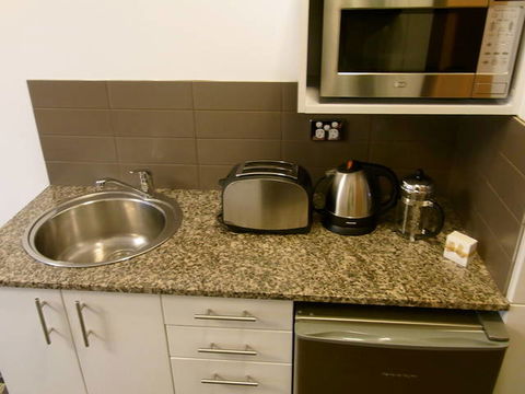 Alto Hotel On Bourke - Lightning Ridge Tourism 4