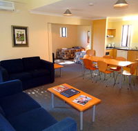 Amalfi Resort - Lightning Ridge Tourism