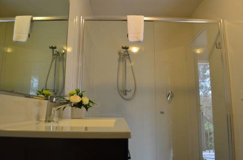 Apex Park Holiday Apartments - Lightning Ridge Tourism 2