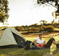 Ayers Rock Campground - Lightning Ridge Tourism