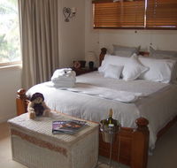 Ayr Bed and Breakfast on McIntyre - Lightning Ridge Tourism